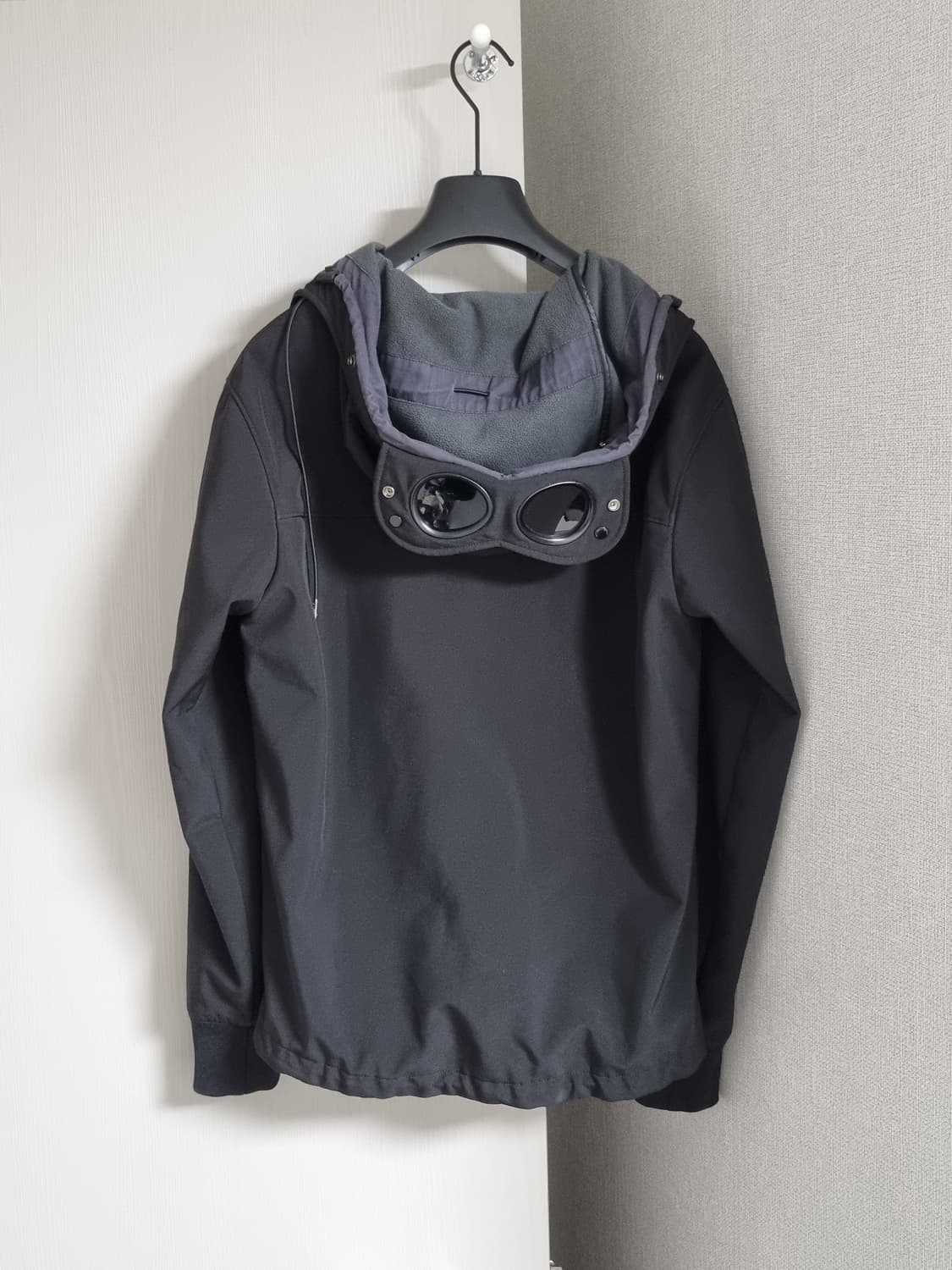 cp컴퍼니 shell 고글 바람막이 상품이미지1