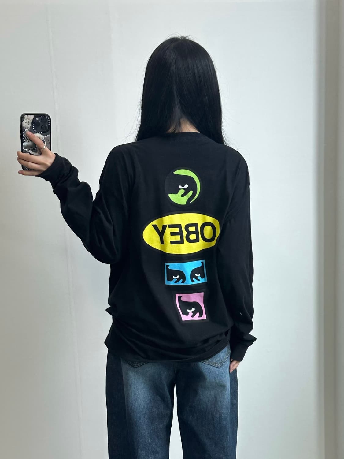 오베이 백로고 블랙 롱슬리브 긴팔티 상품이미지1
