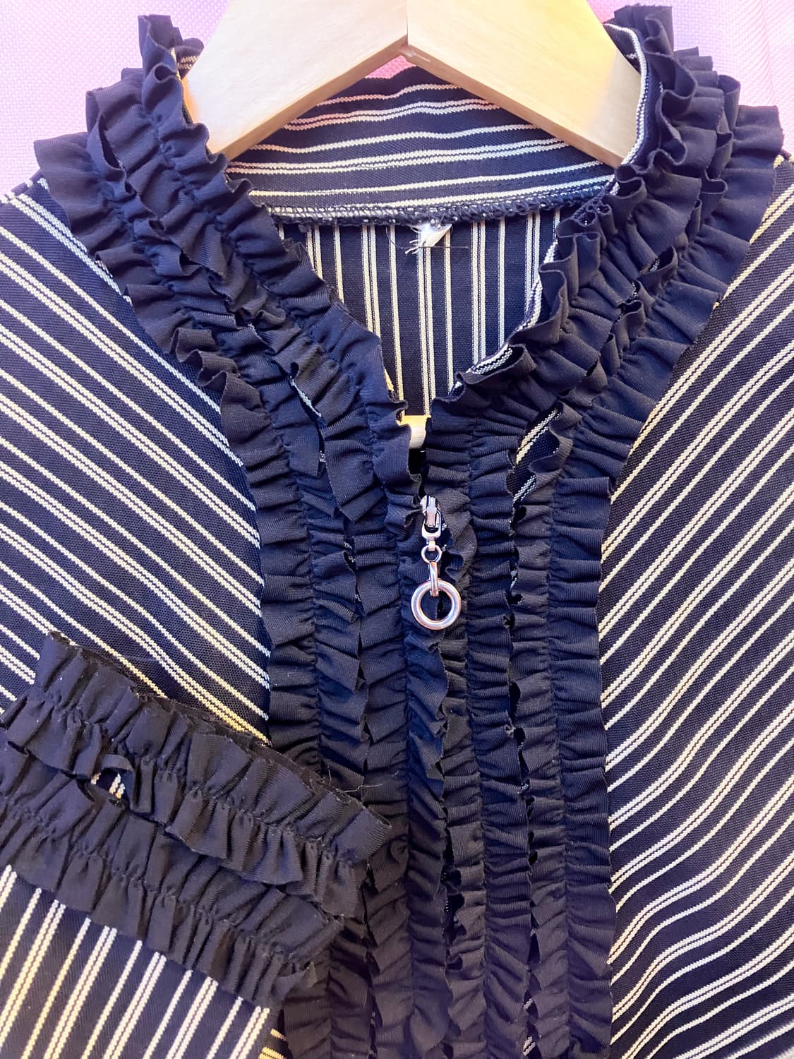 jpn 스트라이프 러플 가디건 상품이미지3