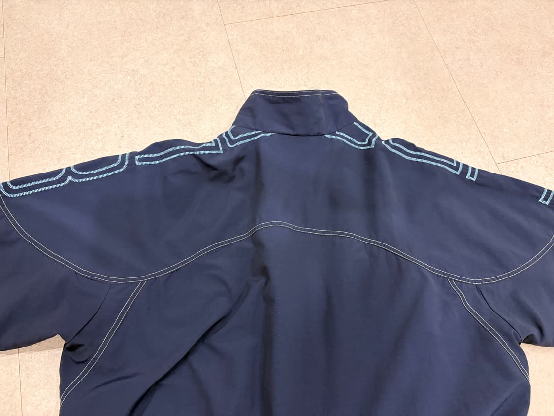 슈프림 25ss 스펠아웃 자수 트랙자켓 네이비 상품이미지5