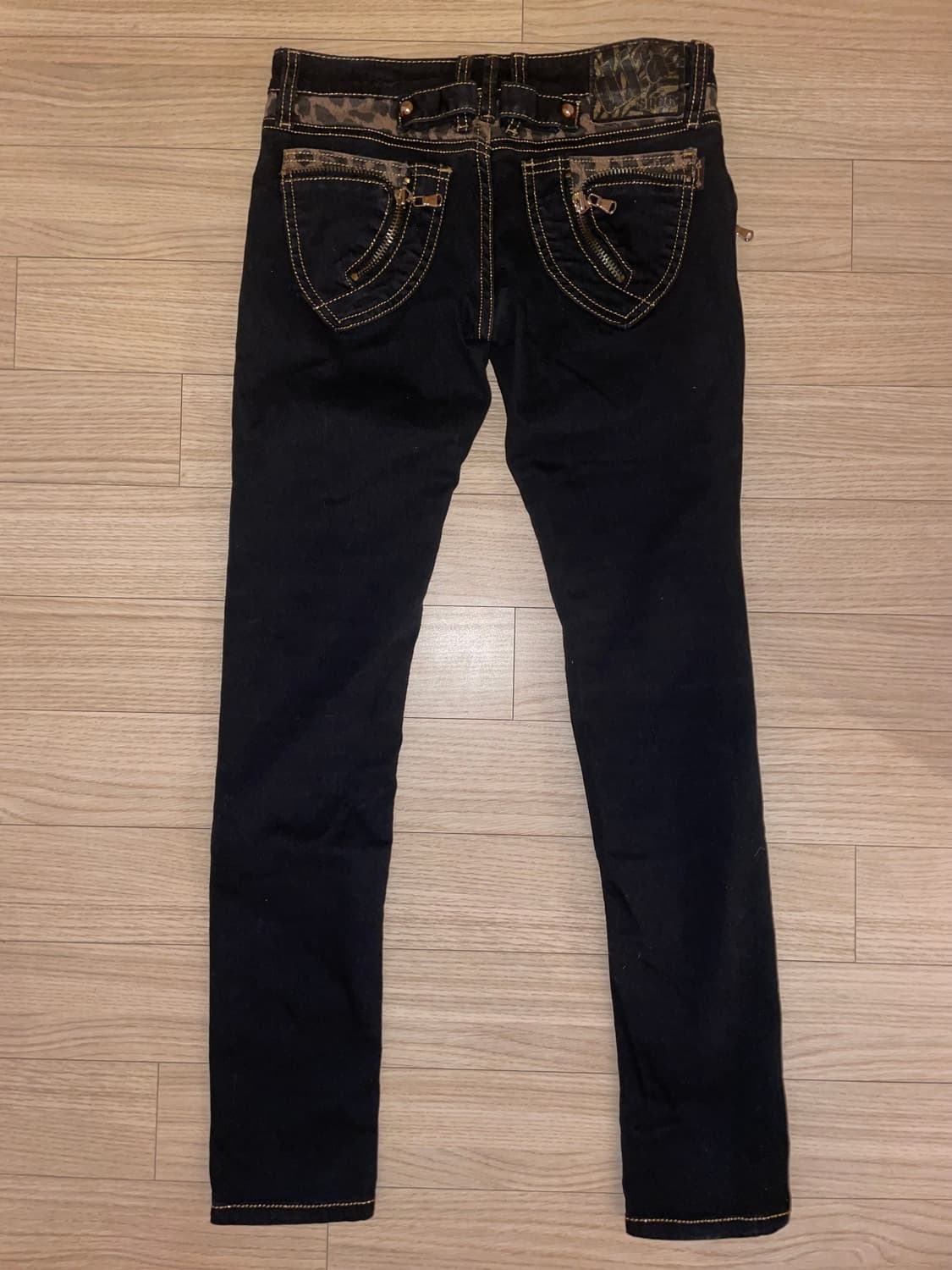 d.i.a 다이아 블랙 데님 레오파드 오네갸루 진 걍 대장템 상품이미지4