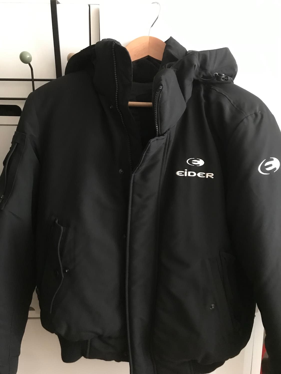 아이더 스투키 패딩 블랙 xs 상품이미지2