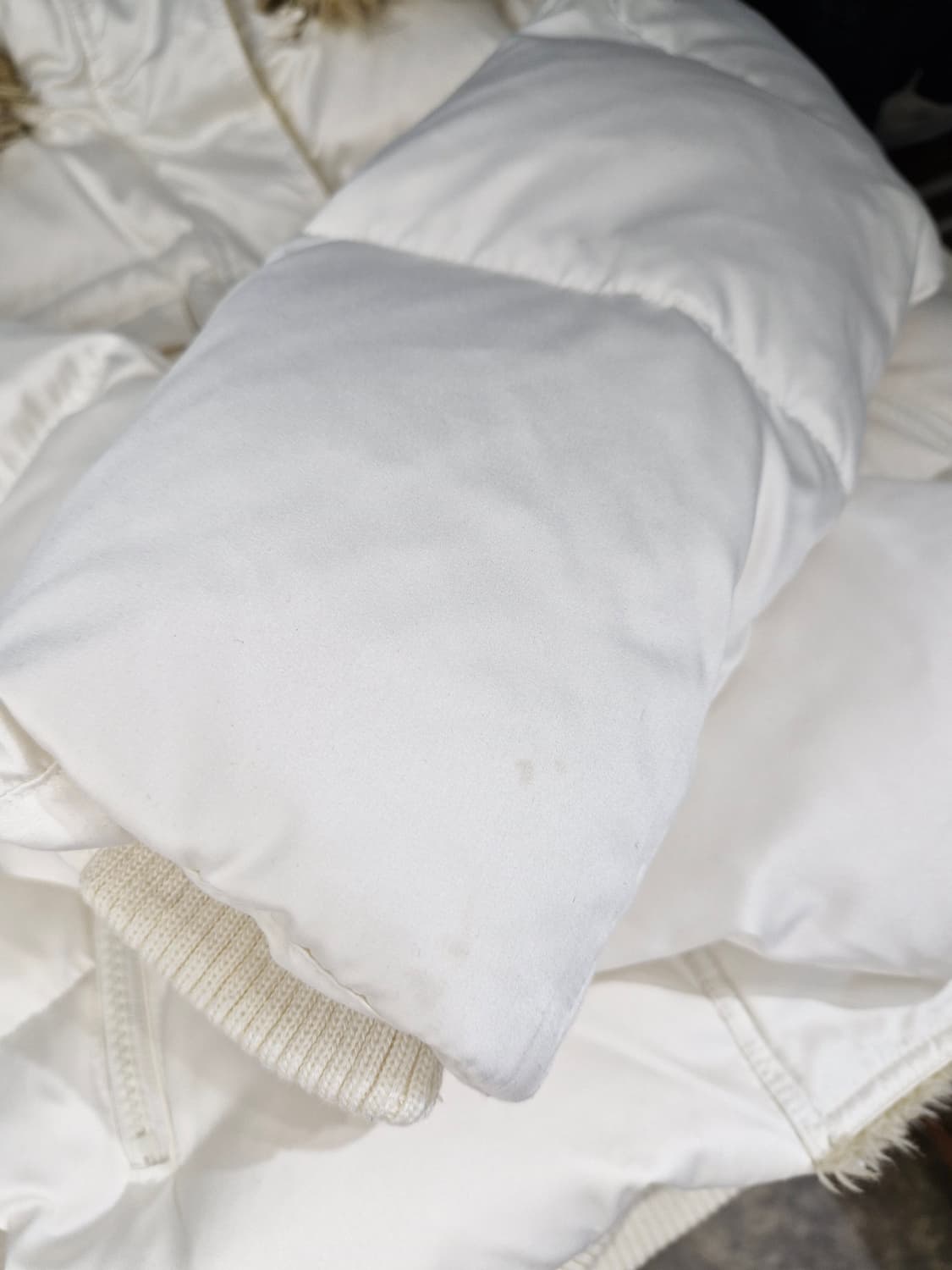 Levi's 리바이스 크롭 후드퍼 다운패딩 자켓_95 상품이미지6