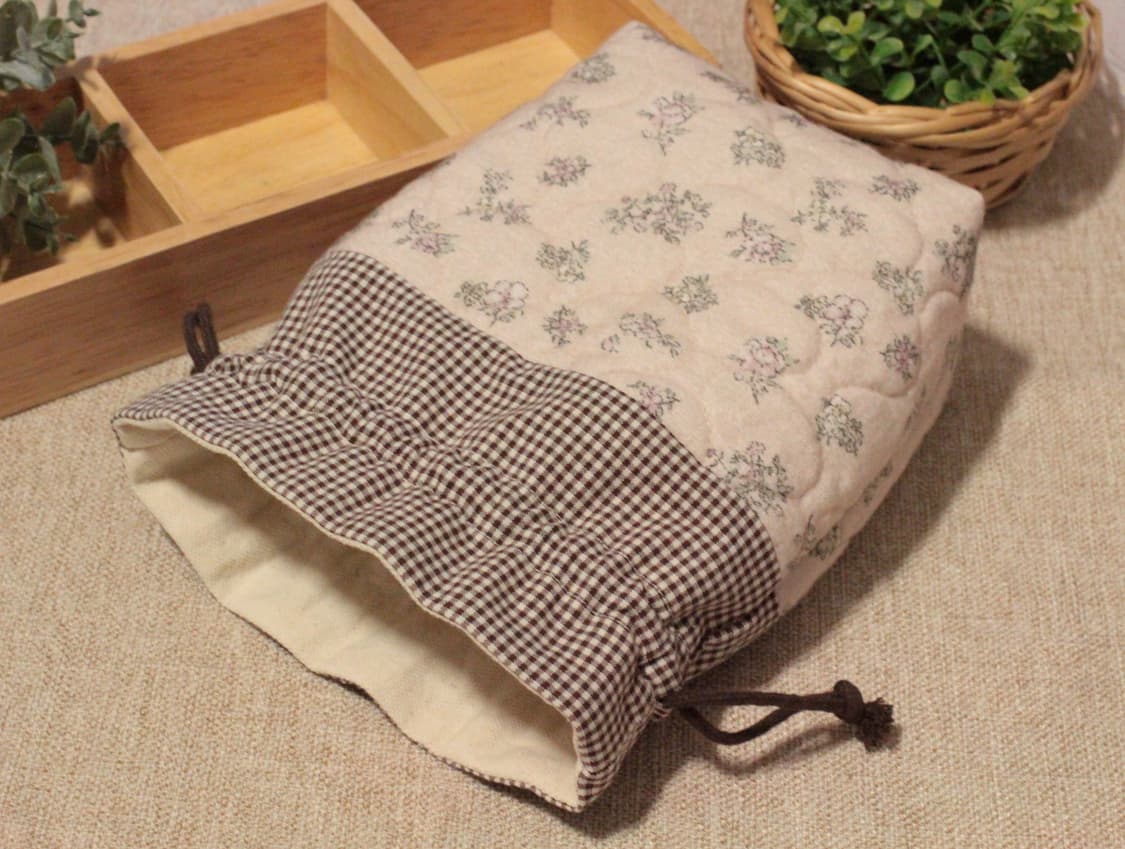 핸드메이드 퀼팅 스트링 파우치 상품이미지9