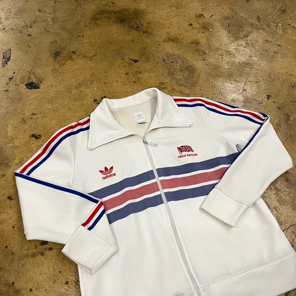 아디다스 신영국 그레이트브리튼 흰빨 화이트 져지 트랙탑 상품이미지1
