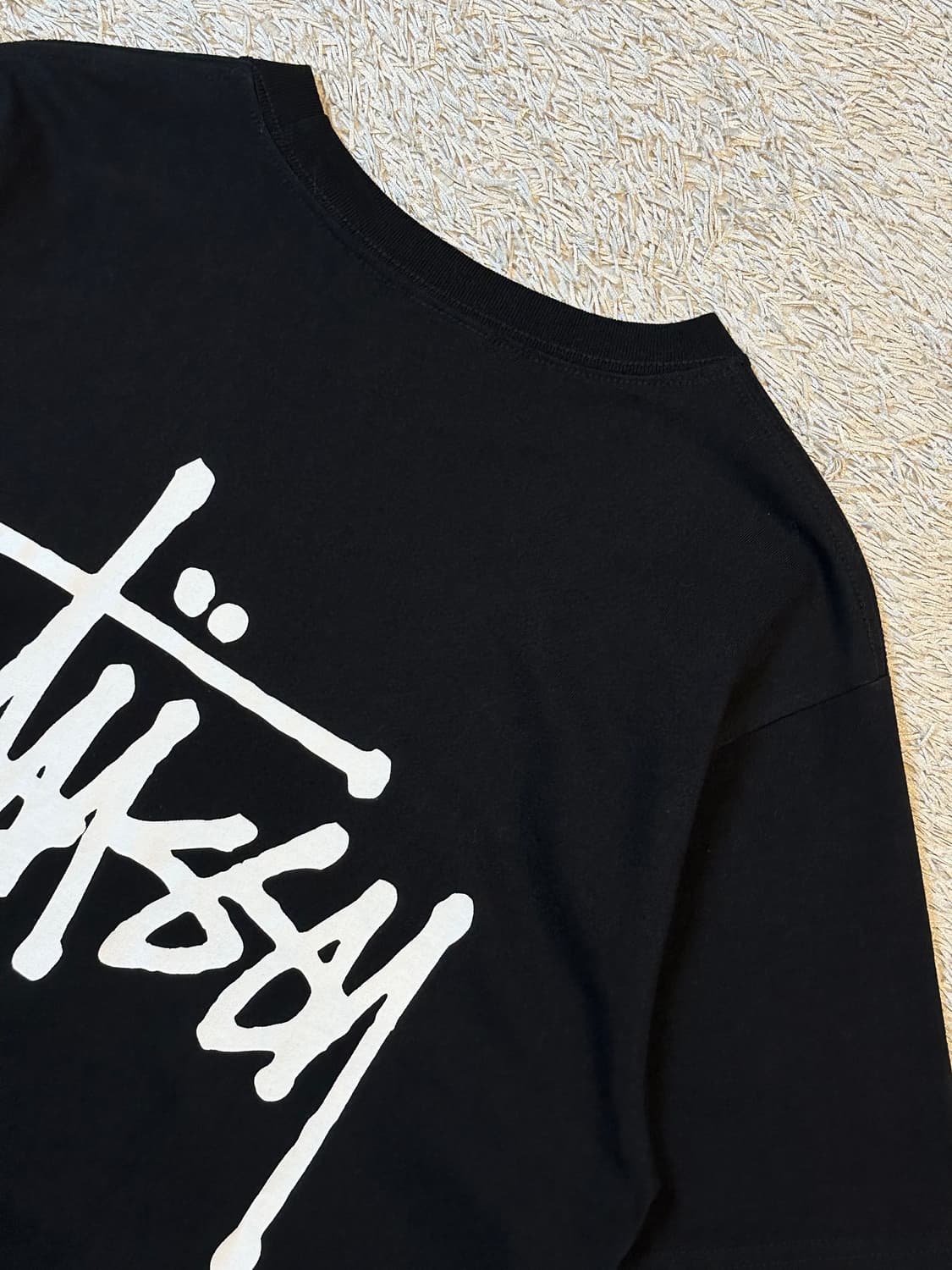 스투시 STUSSY 베이직 로고 반팔 티셔츠 블랙 상품이미지4