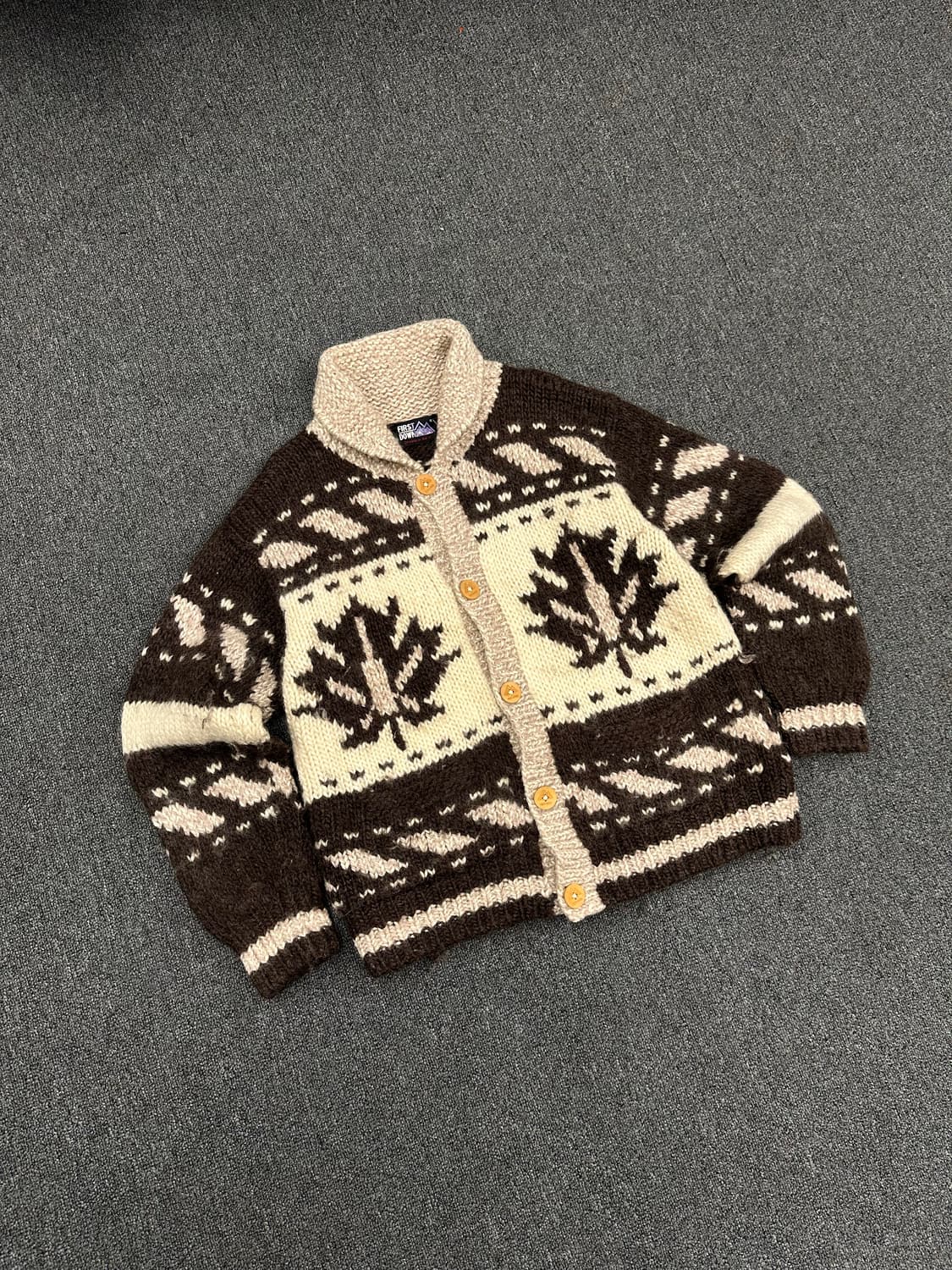 M)first down 빈티지 메이플 패턴 코위찬 상품이미지3