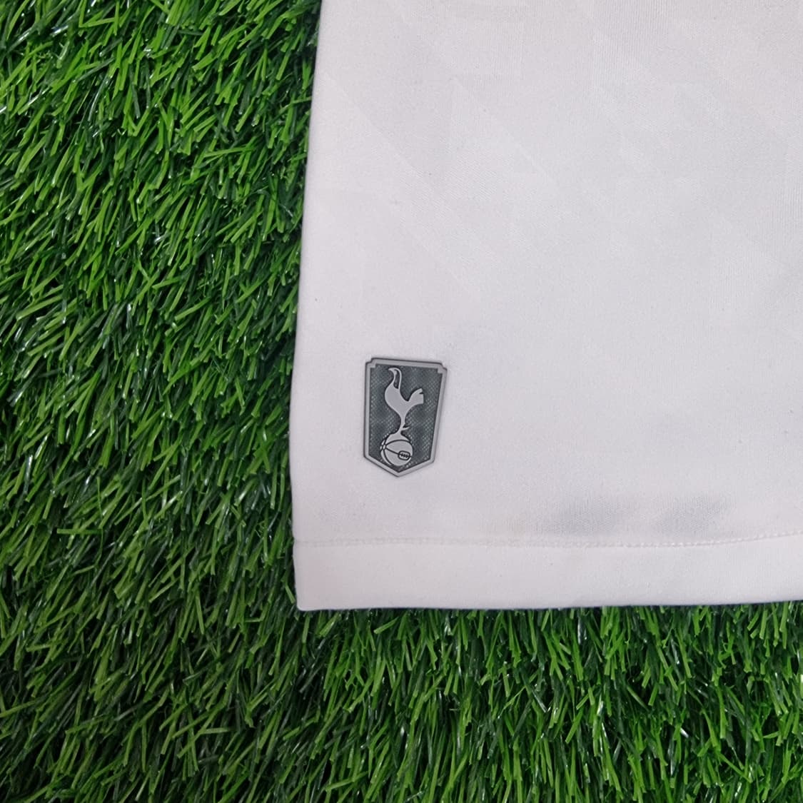 13-14시즌 토트넘 홈 유니폼 #37 케인 상품이미지6