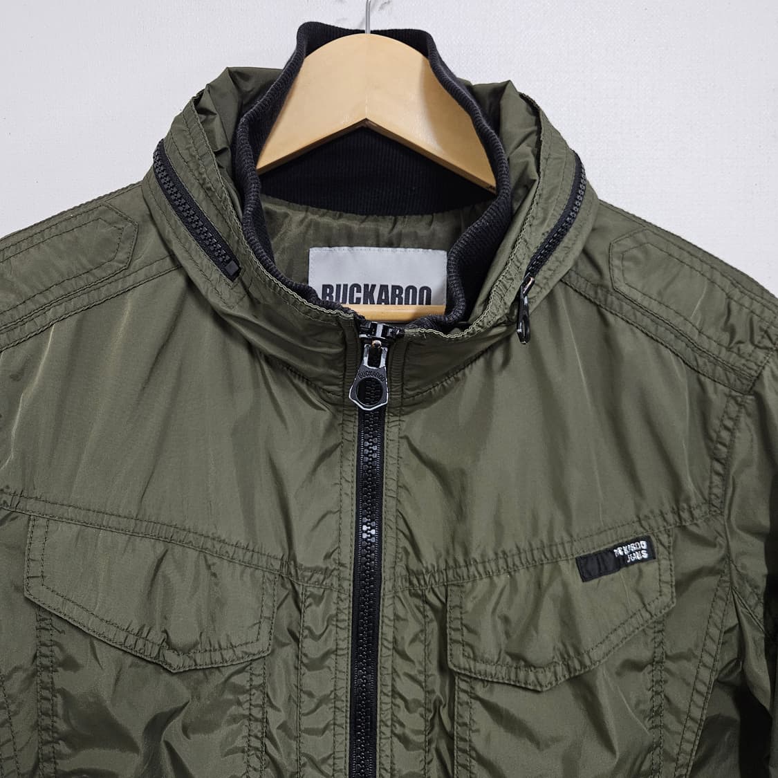 L 100 버커루 Y2K 바이커 바람막이 자켓 카키 상품이미지3