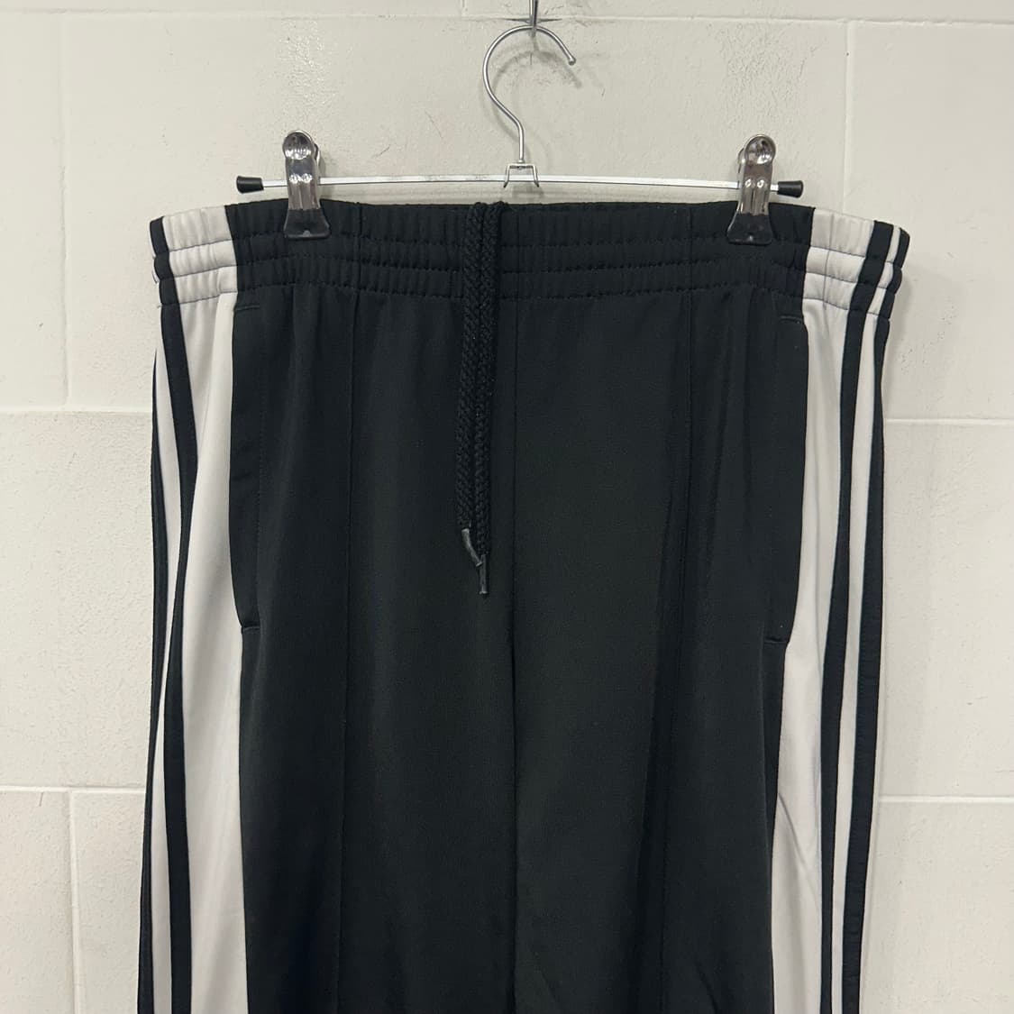 아디다스 아디브레이크 팬츠 상품이미지2