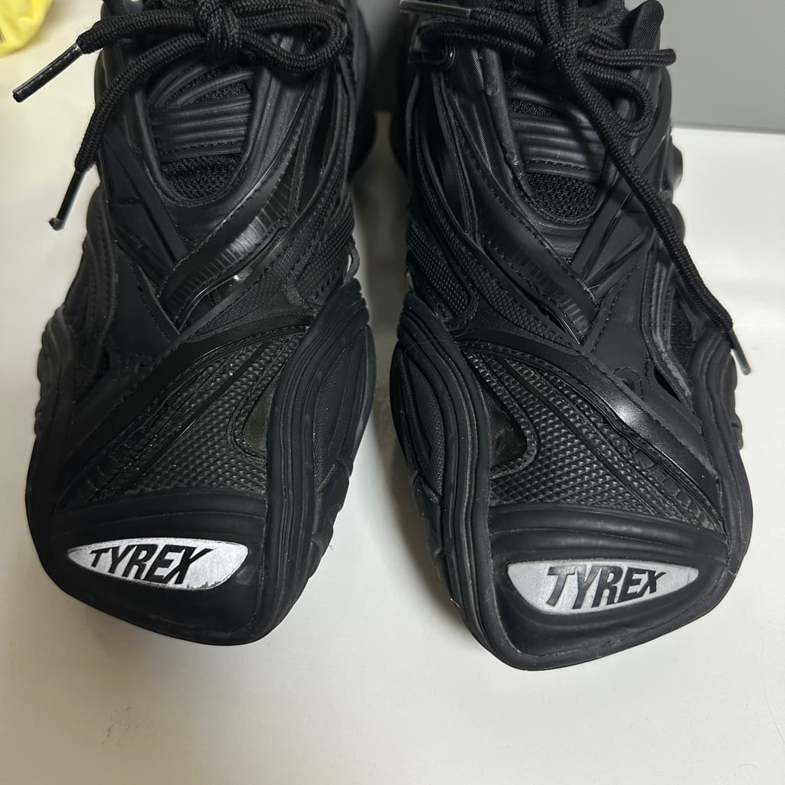 발렌시아가 타이렉스 스니커즈 블랙 36 상품이미지2