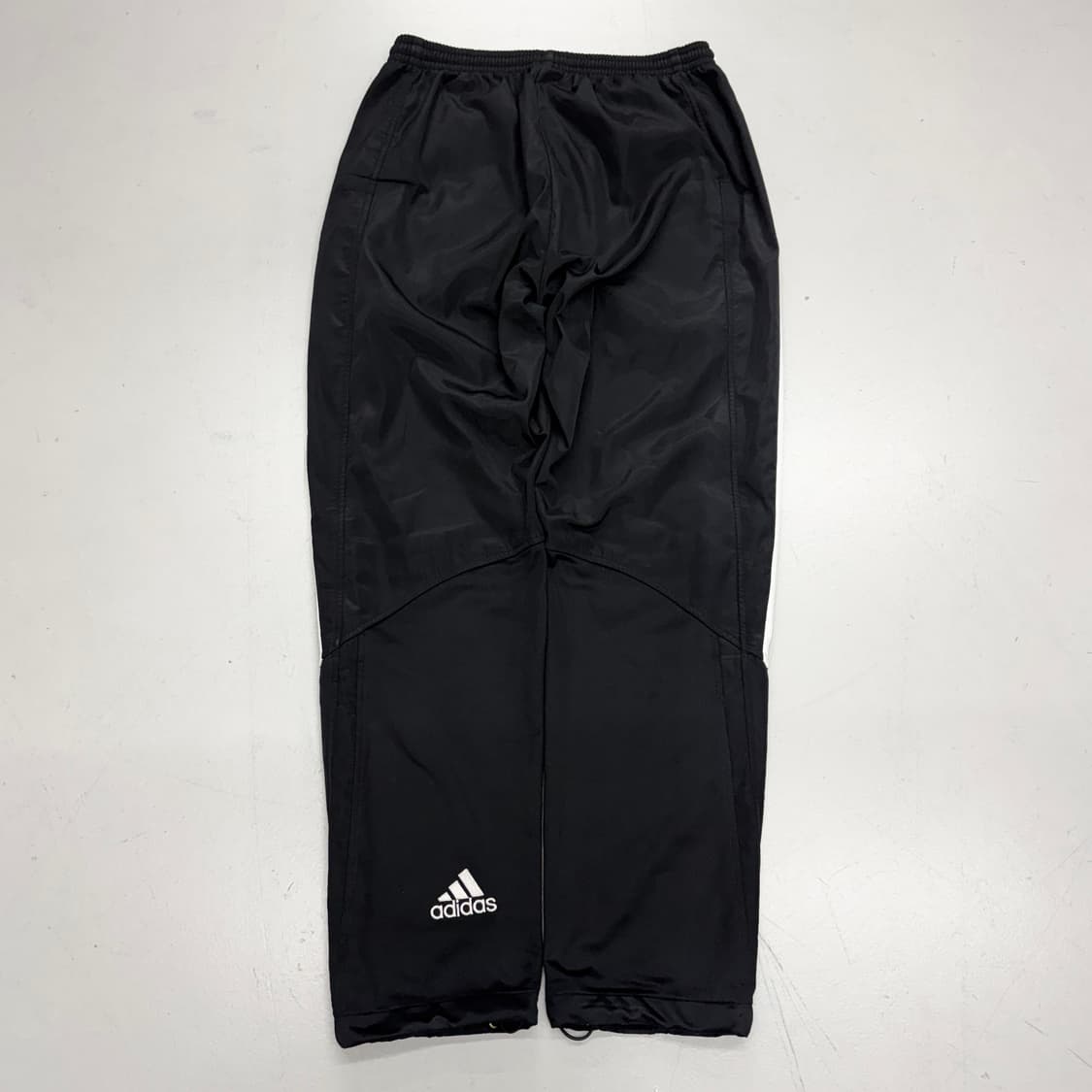 아디다스 00s 삼선 올드스쿨 바람막이 트랙팬츠 상품이미지3