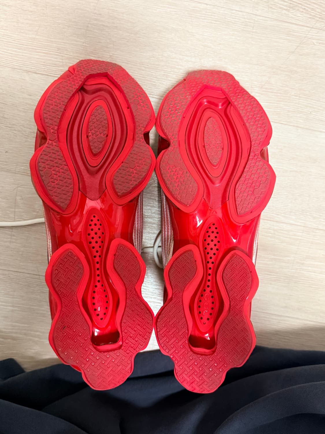 아식스 키코 젤 퀀텀 레비트렉 애플 레드 295 상품이미지7