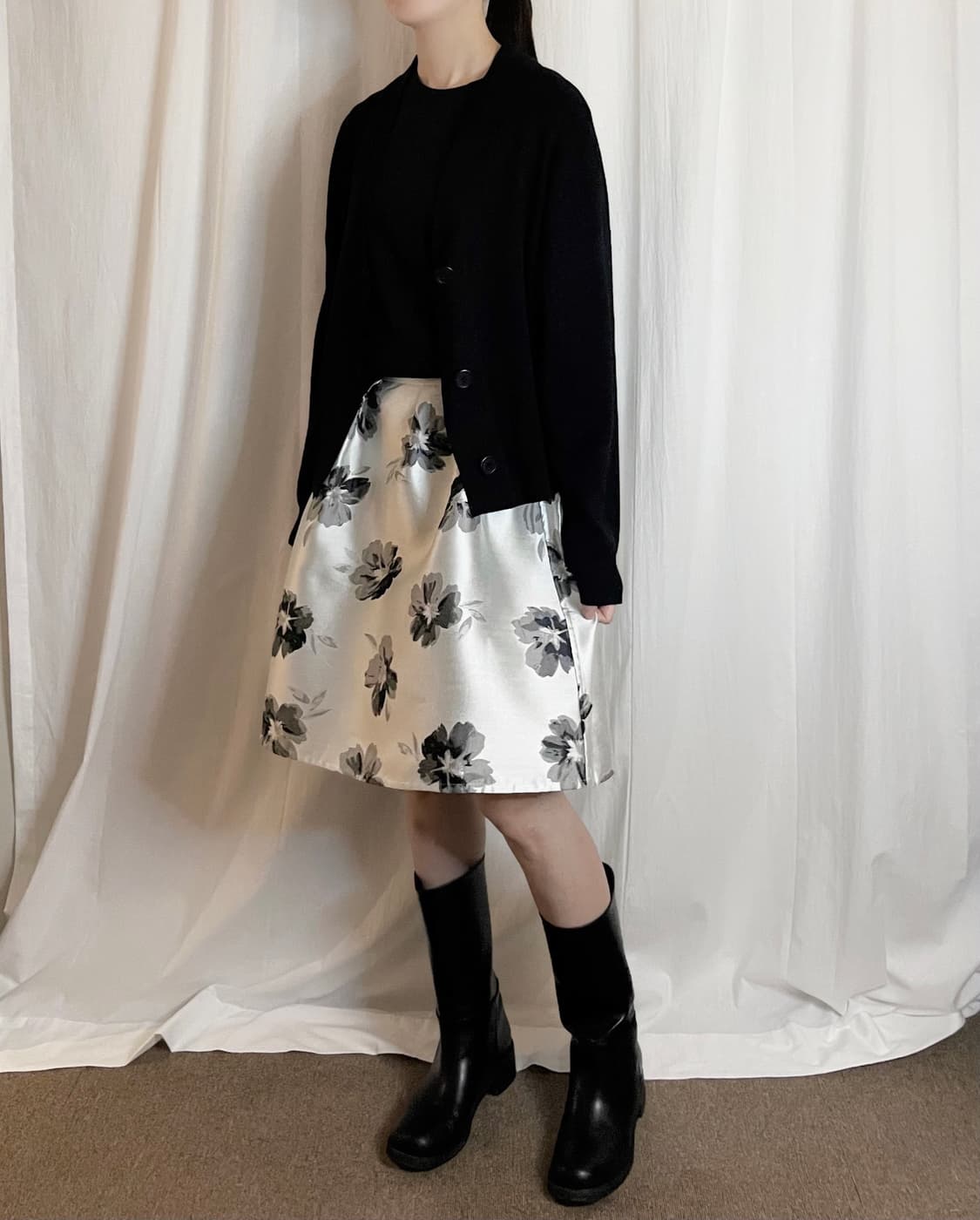 Reversible Satin Flower Skirt 상품이미지1