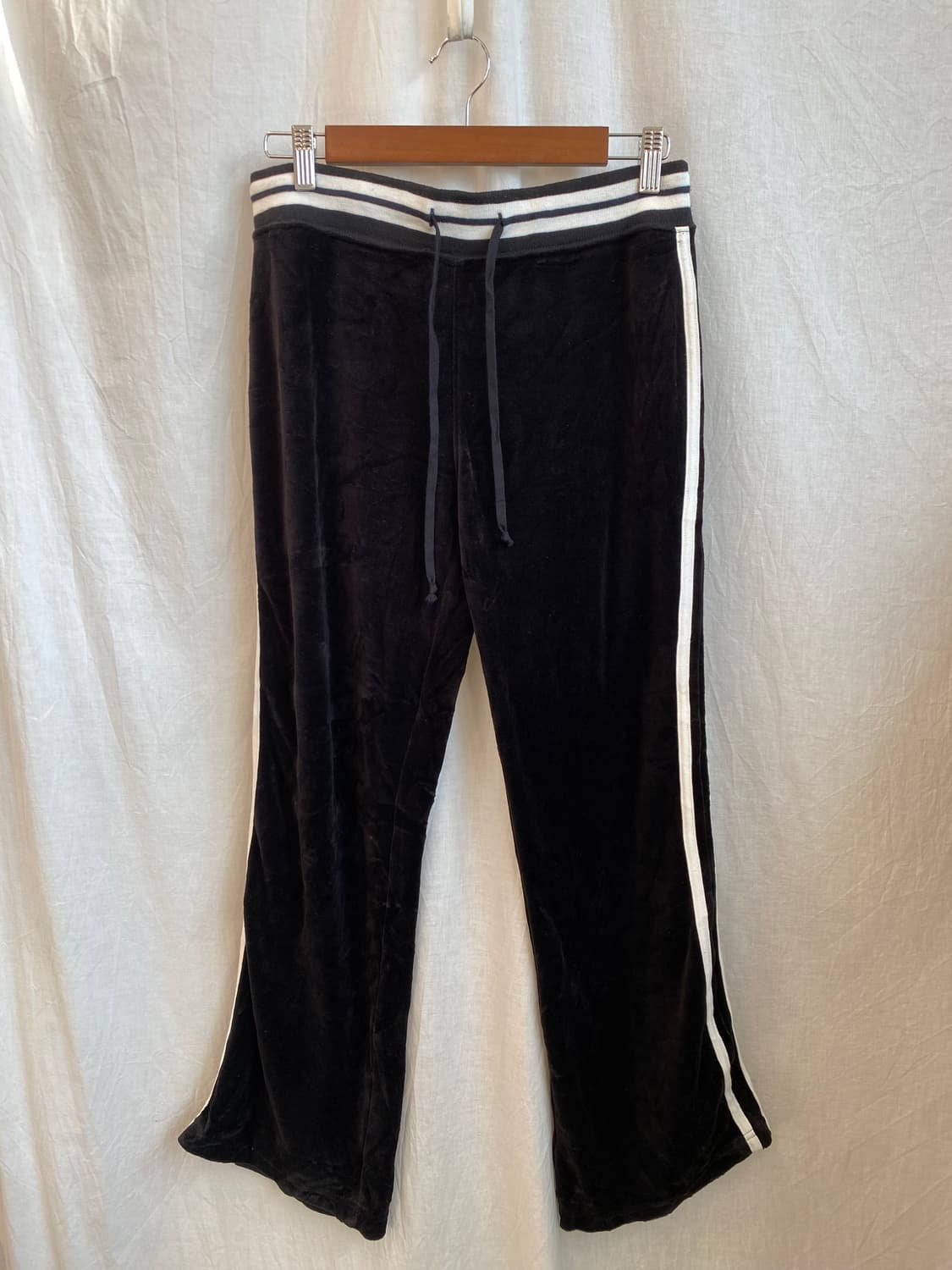 블랙 벨벳 트레이닝팬츠(L) 상품이미지1