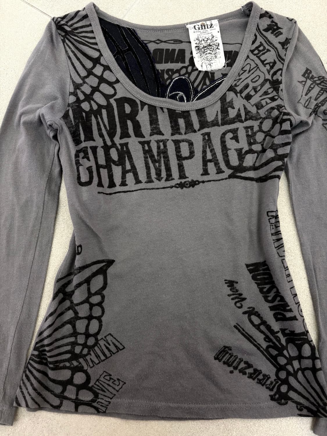 글리츠 나비 롱슬리브 상품이미지3