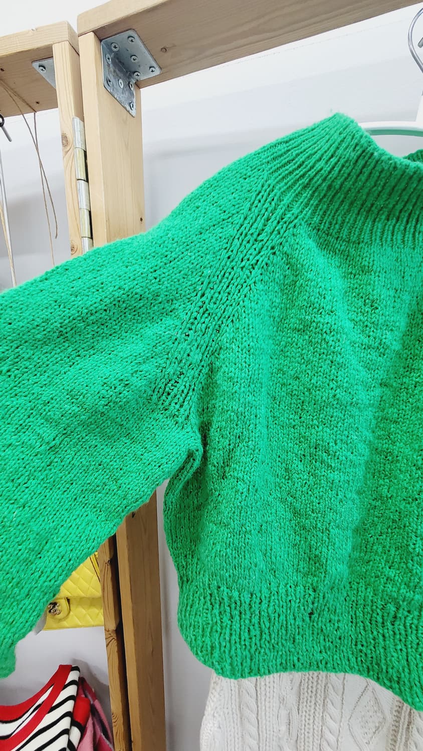 그린 홀가먼트 핸드메이드니트 상품이미지3
