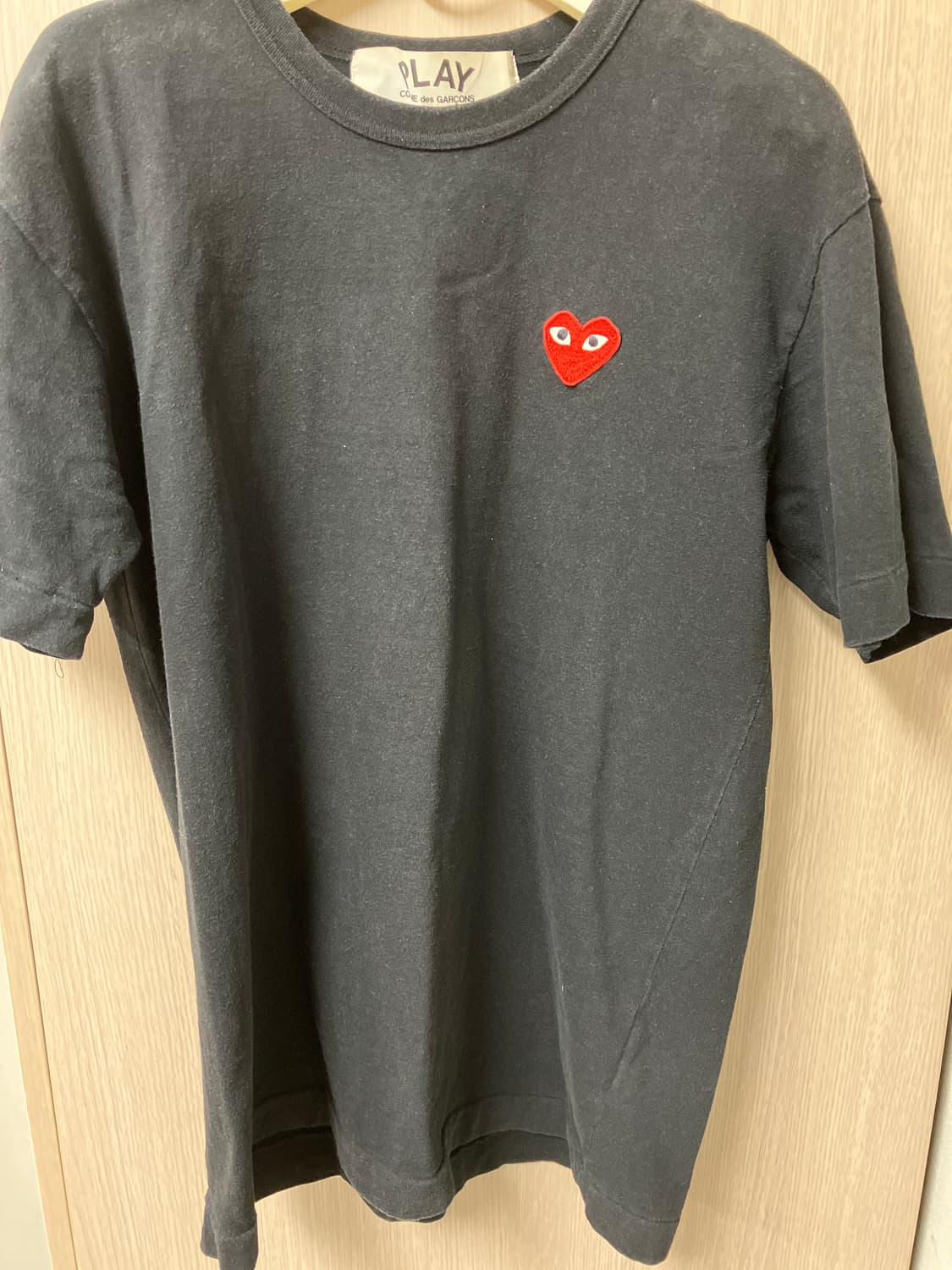 꼼데가르송 반팔 검은색 L사이즈 상품이미지1