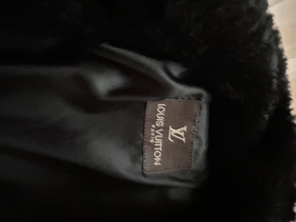 루이비통 빈티지 퍼 자켓 + 스웨터 상품이미지6