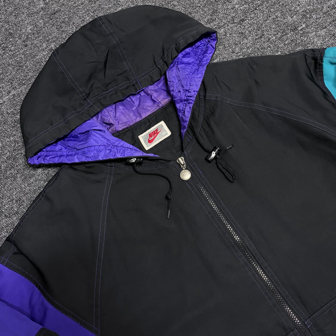 나이키 90's 알론조 누빔 점퍼 상품이미지3