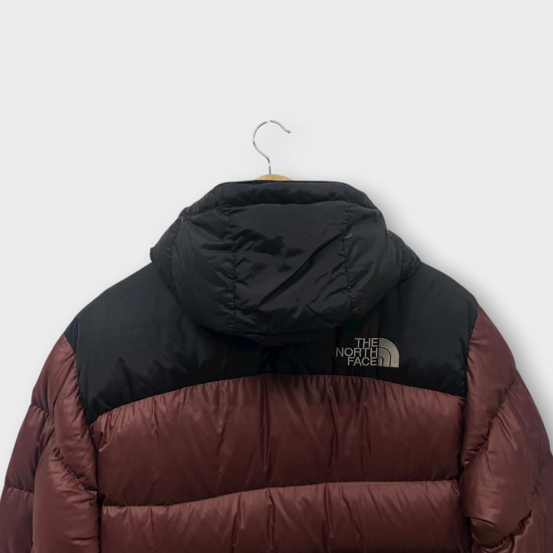 노스페이스 700 브라운배색 눕시 구스패딩-  상품이미지5