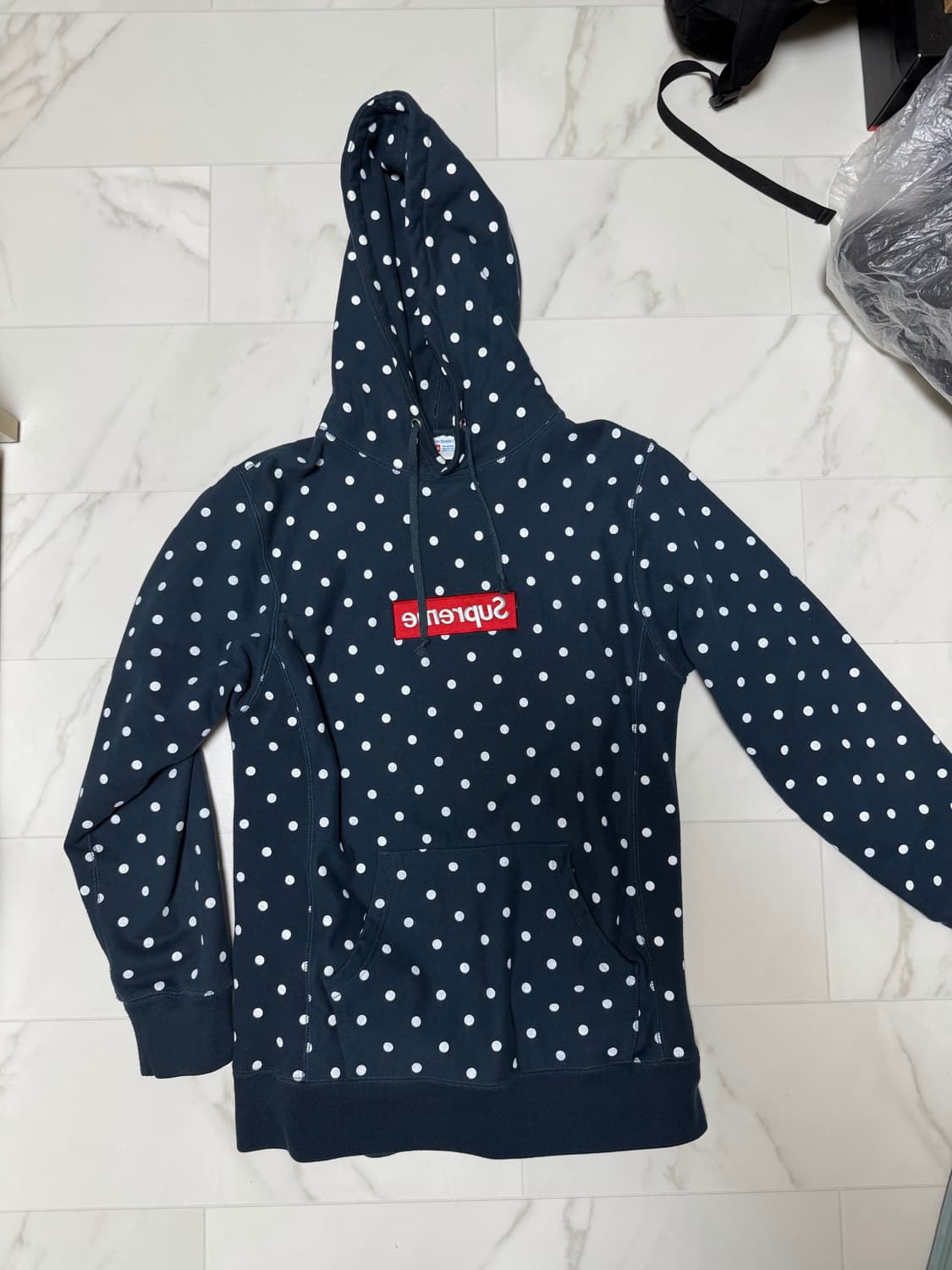 슈프림 꼼데 도트 후드 상품이미지1