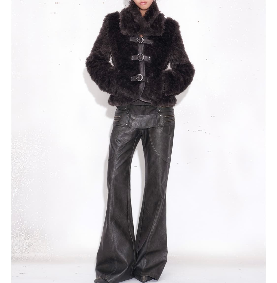 open aesthetic two way faux fur jacket 상품이미지6