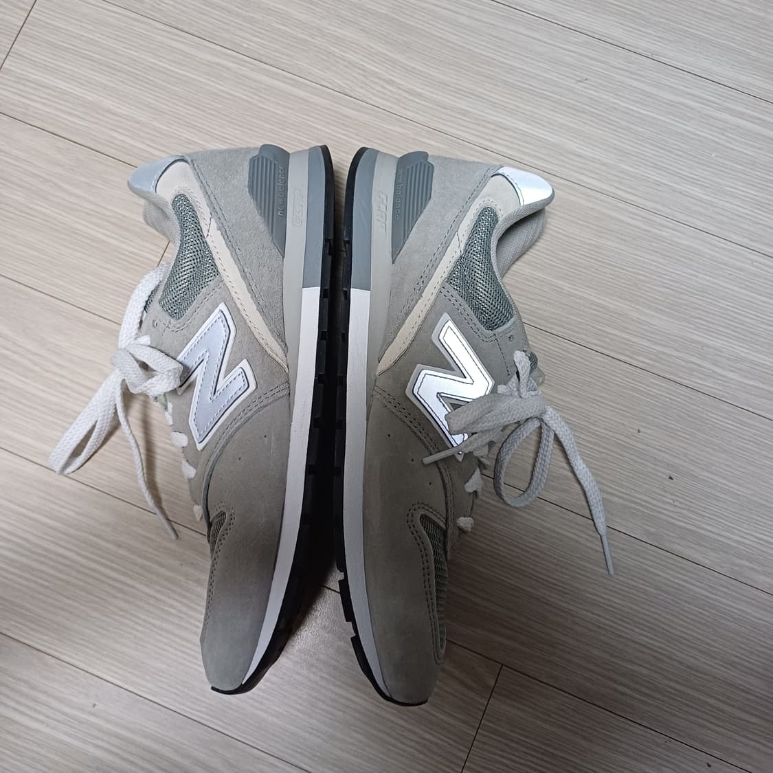 뉴발란스 996 그레이 260 상품이미지3