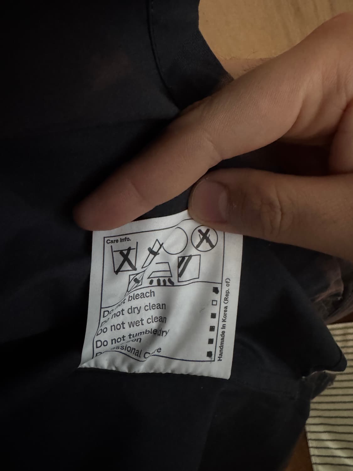 지용킴 22AW 셔츠 네이비 상품이미지5