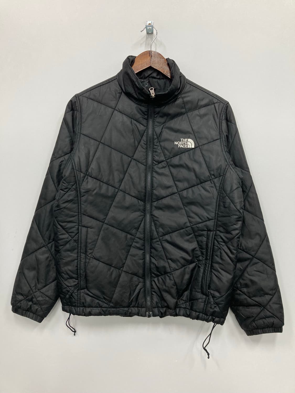 노스페이스 경량패딩 상품이미지1