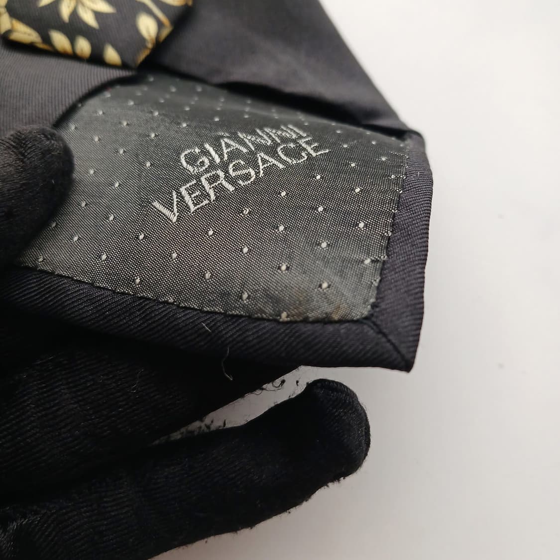 지안니 베르사체 실크 바로크 패턴 넥타이 9.5cm B등급 A18725
 상품이미지8