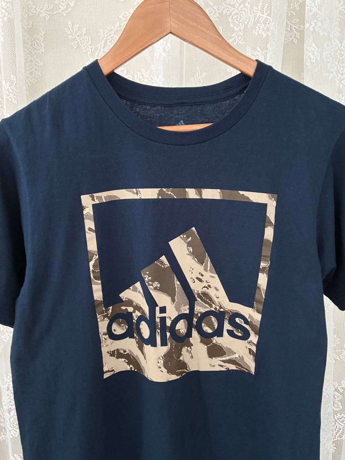 M) 아디다스 빅로고 그래픽 티셔츠 네이비 상품이미지3