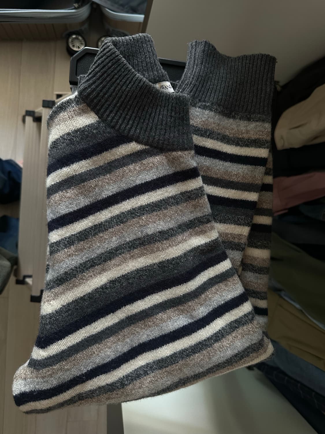 유니클로 jwanderson 니트 상품이미지1