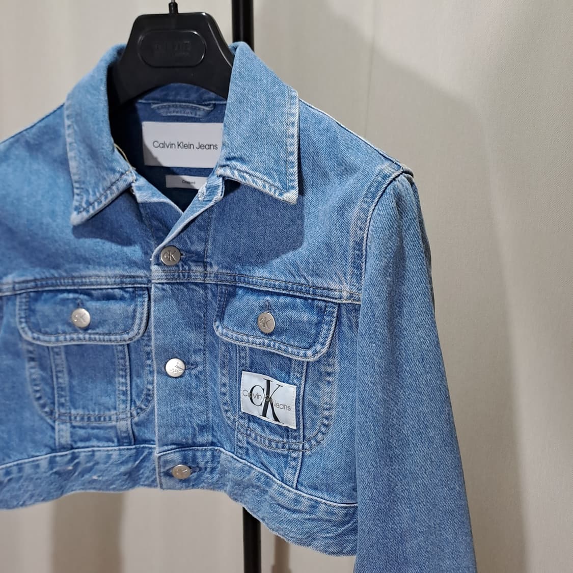 (택포) 여성 크롭 90s 데님 재킷 제니 장원영 착용 XS B505 상품이미지4