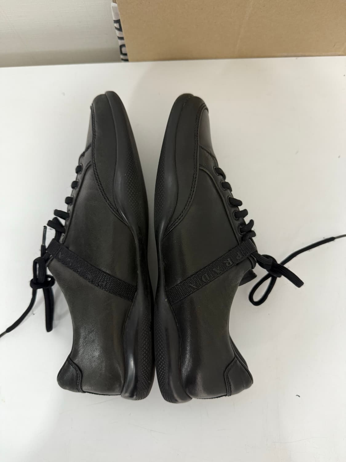 (220)프라다 스포츠 레더 스니커즈 상품이미지3