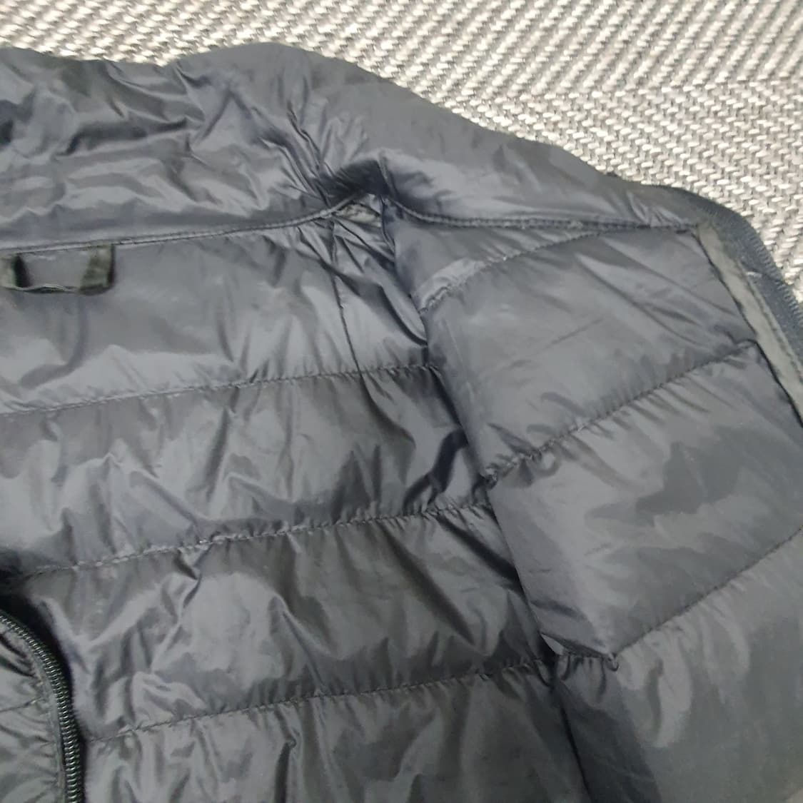 심플한 오리털 경량패딩 자켓 남자115 상품이미지6