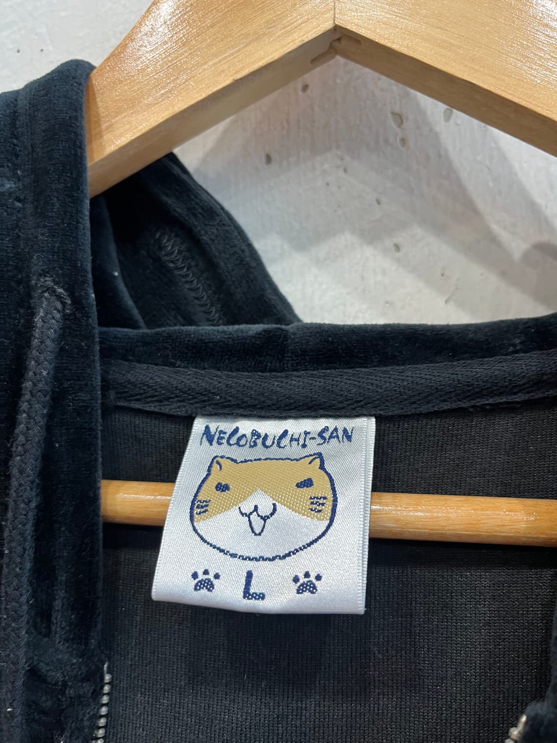 NecoBUCHISAN 네코부치산 벨벳 후드집업 상품이미지7