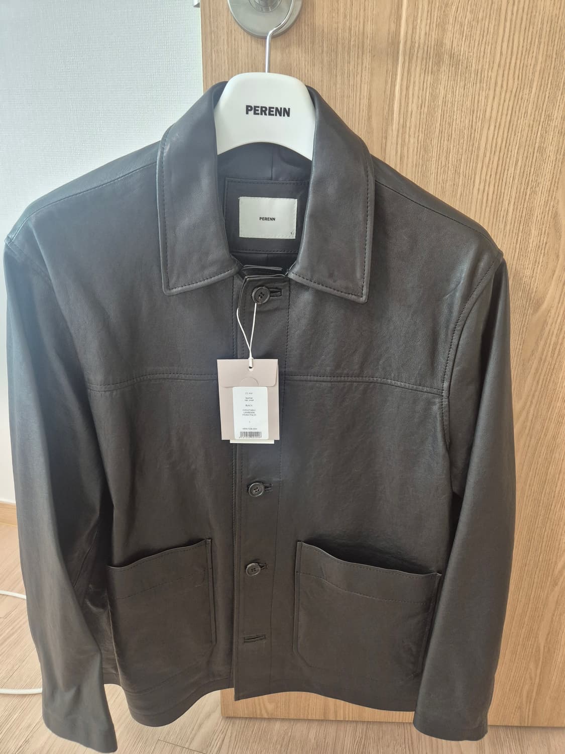 (새상품 1) 퍼렌 25aw 레더 카코트 블랙 상품이미지1