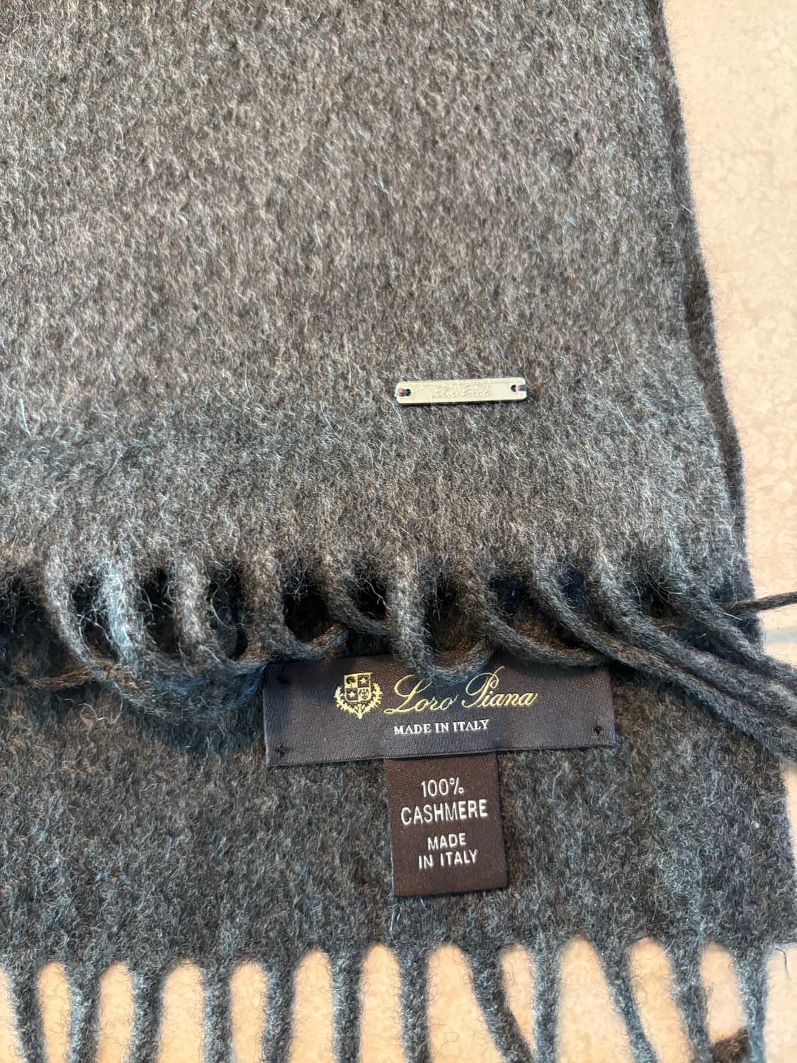 [판매] 로로피아나 우니따 캐시미어 머플러 (차콜 그레이) 상품이미지3