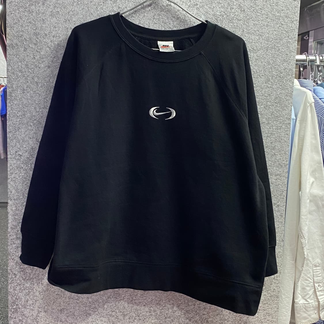 나이키 미들스우시 블랙 스웻셔츠 B3145 상품이미지2