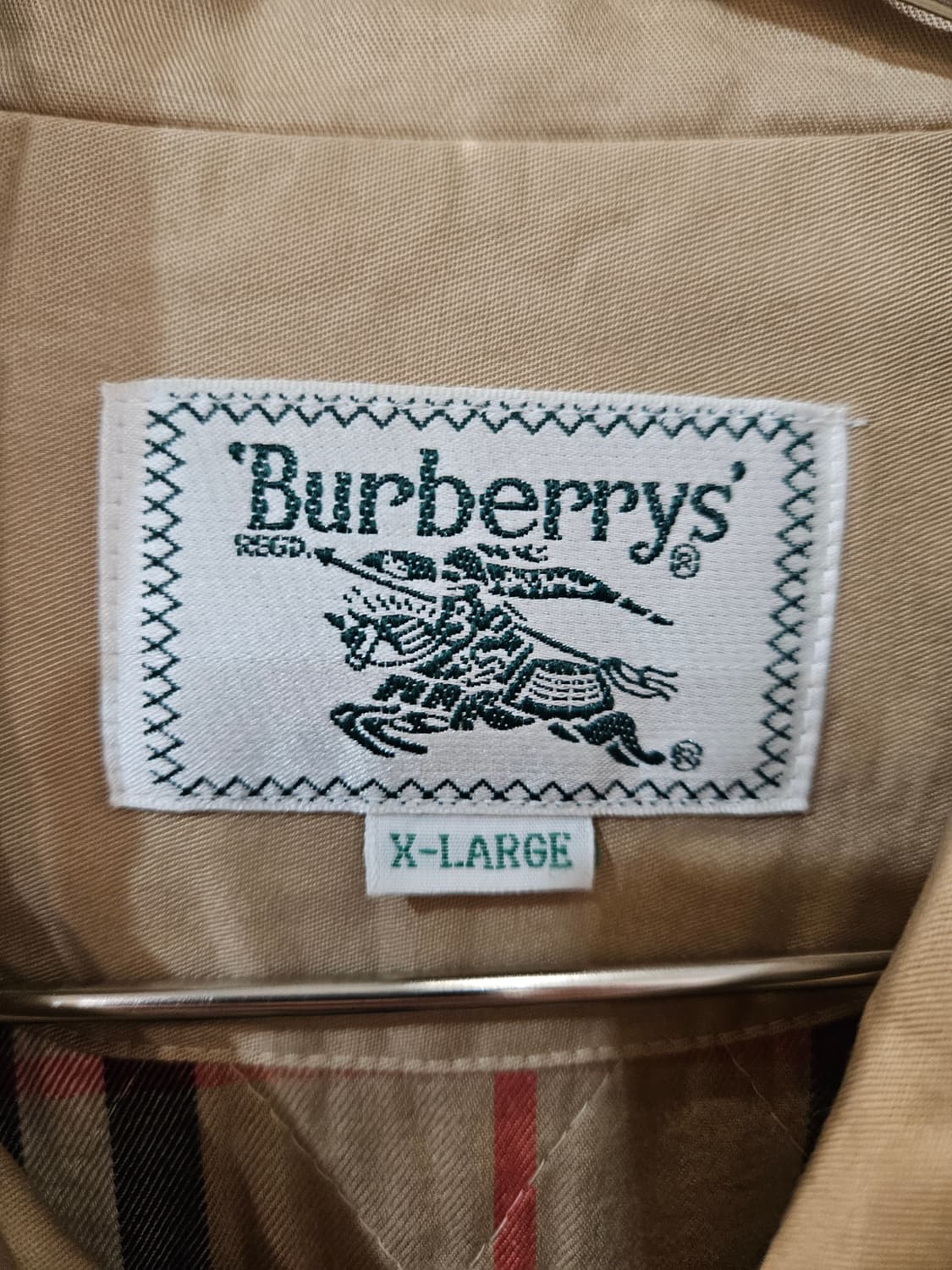 버버리 노바체크 리버시블 자켓 상품이미지4