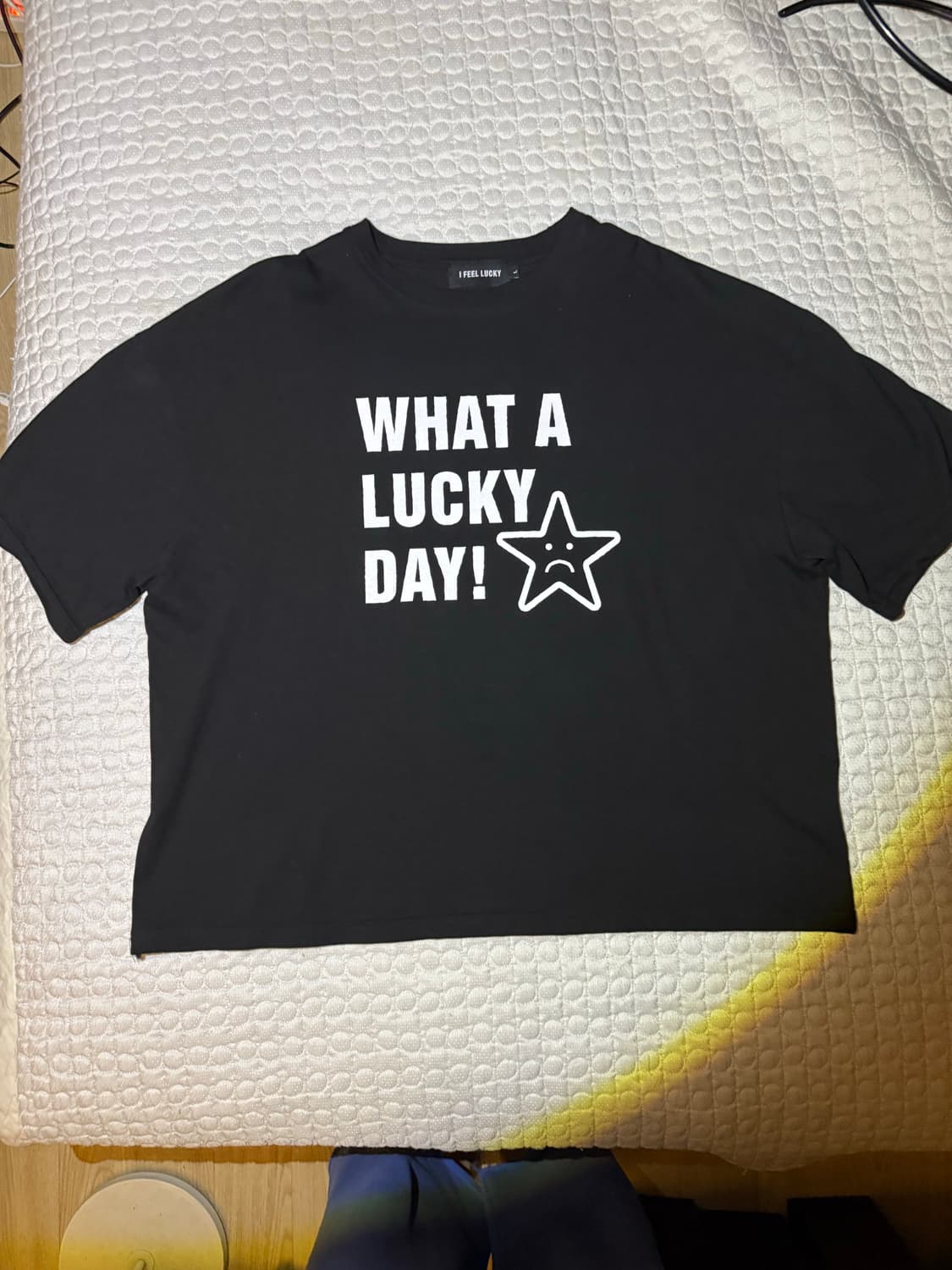 IFEELLUCKY 아이필럭키 왓어 럭키데이 티셔츠 블랙 상품이미지1