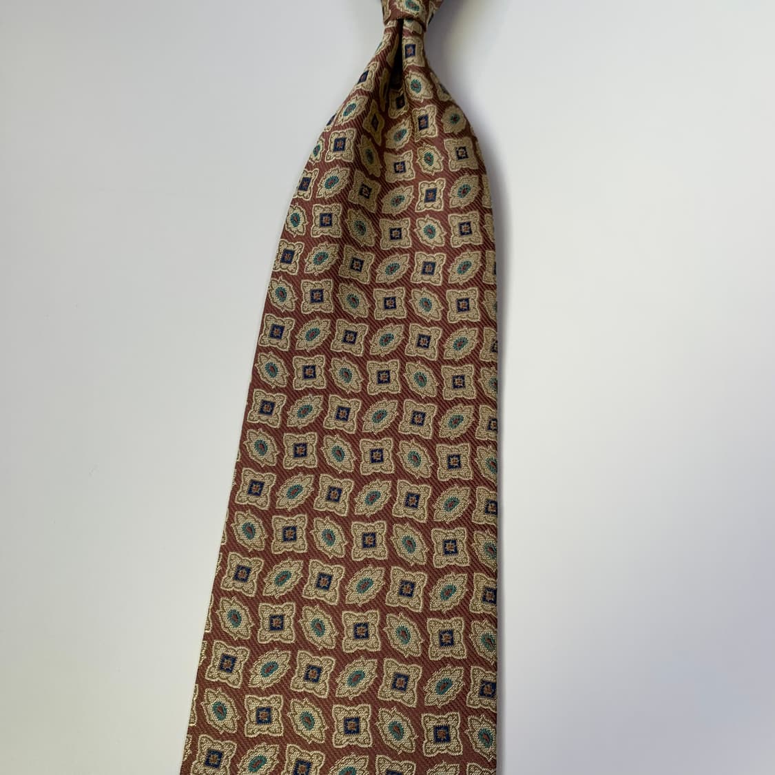 디올(Dior) 명품넥타이 100실크 기하학적패턴 A+등급 상품이미지8