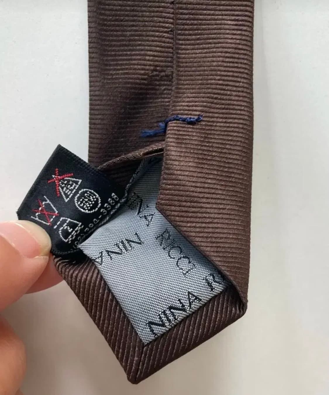 니나리치 넥타이 상품이미지6