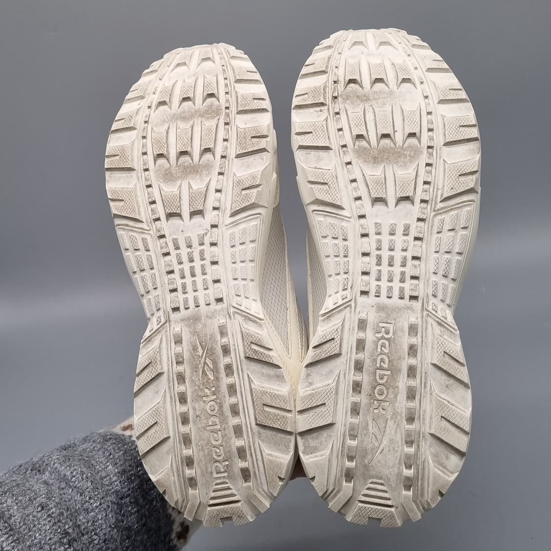 리복 닛찌라이더 5.0 남성운동화275 상품이미지3