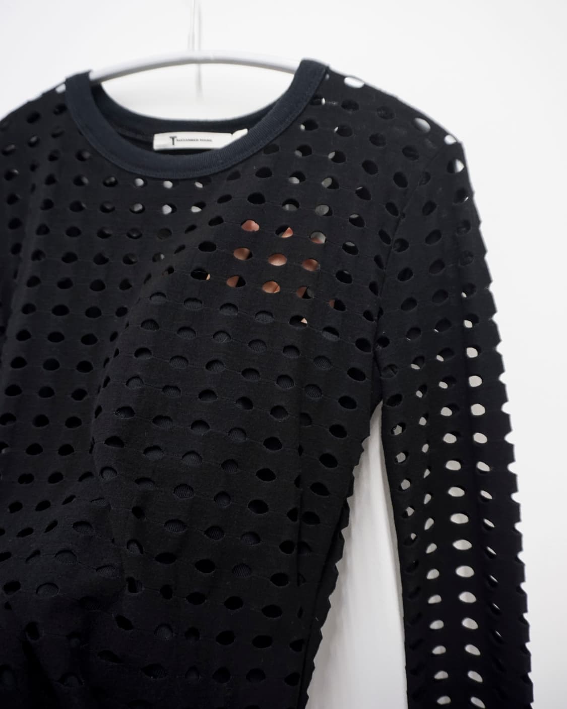 T BY ALEXANDER WANG perforated sleeve 상품이미지5