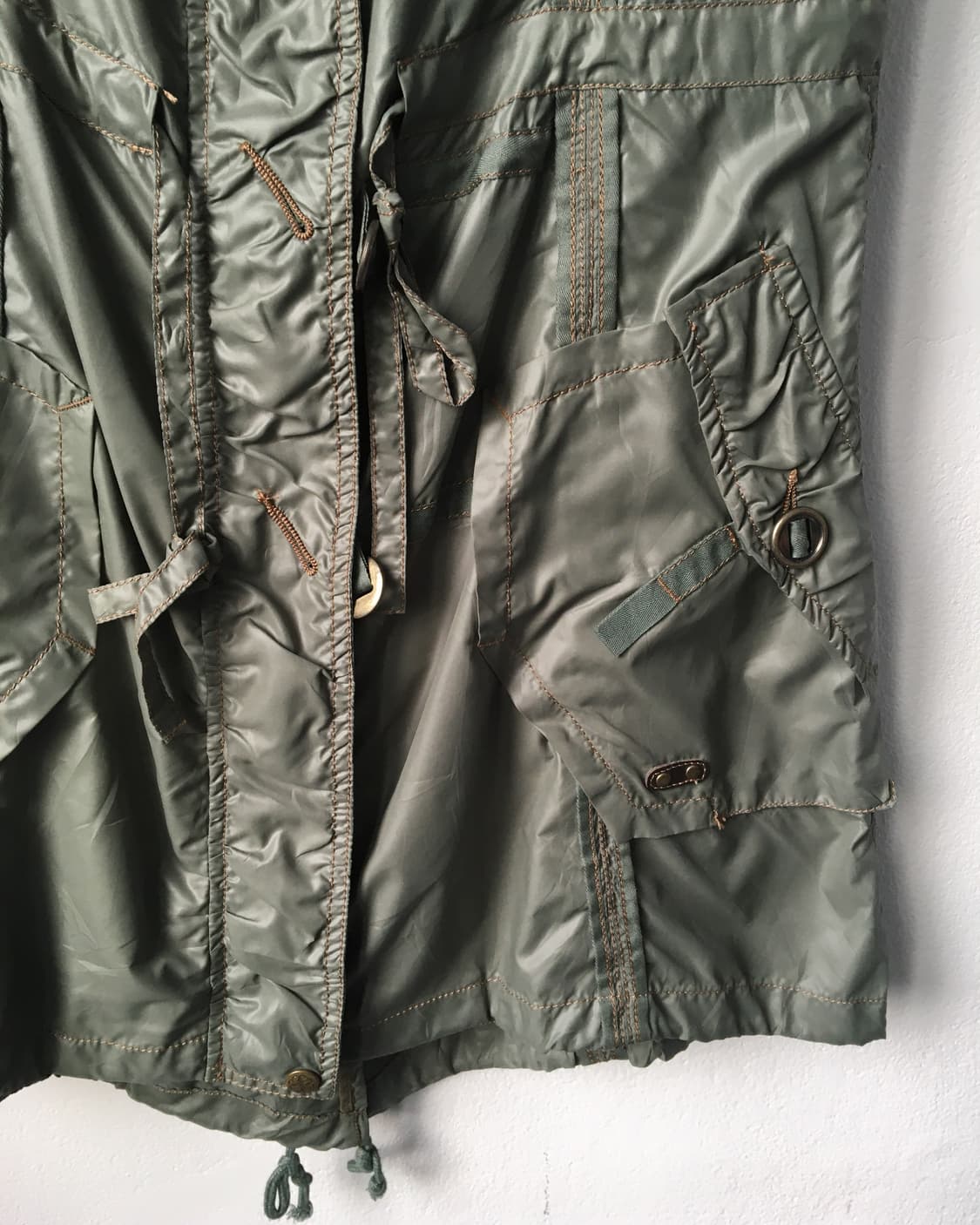 Glossy long vest 상품이미지5