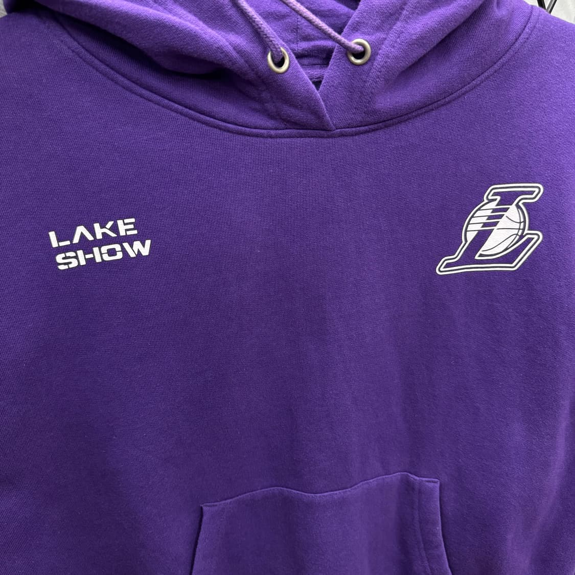 NBA X 레이커스 스웻셔츠 후드 레이크 쇼 레터링 디테일 퍼플 상품이미지5
