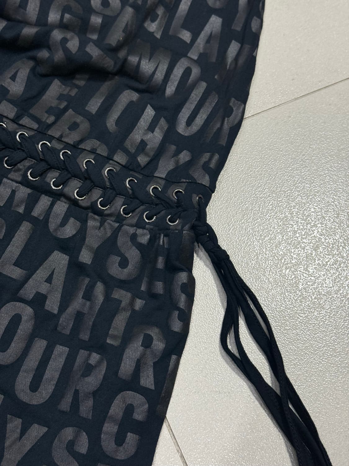히스테릭 글래머 아카이브 아일렛 끈 로고 디테일 원피스 상품이미지5