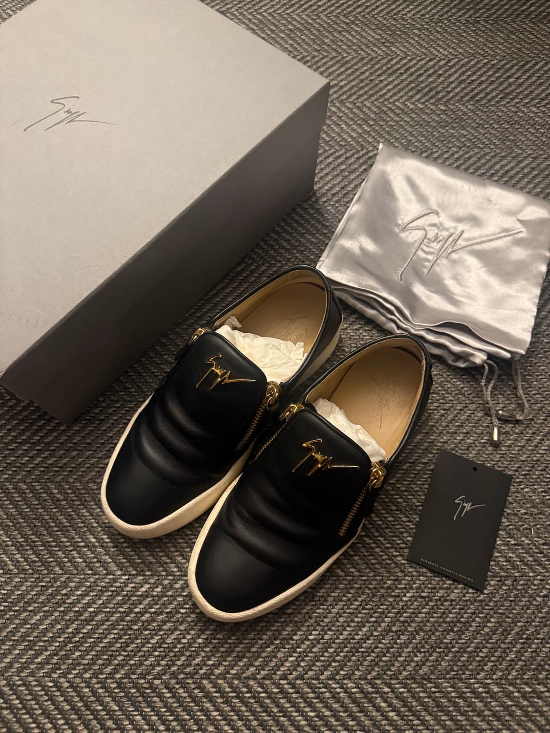 쥬세페 자노티 메이런던 슬립온 39 사이즈 상품이미지1